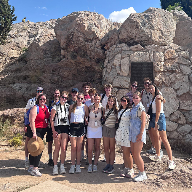 Footsteps of Faith

Registration for 2026-2027 now open!
Spiritual Journey for High School Seniors

Learn More
